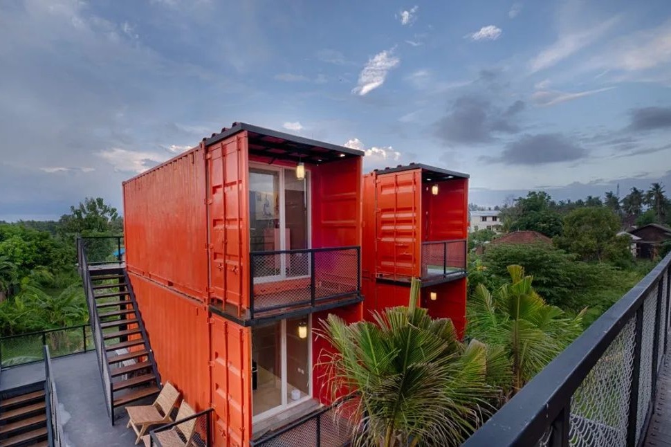 集裝箱 詩與遠方交織的網(wǎng)紅民宿酒店新風(fēng)尚